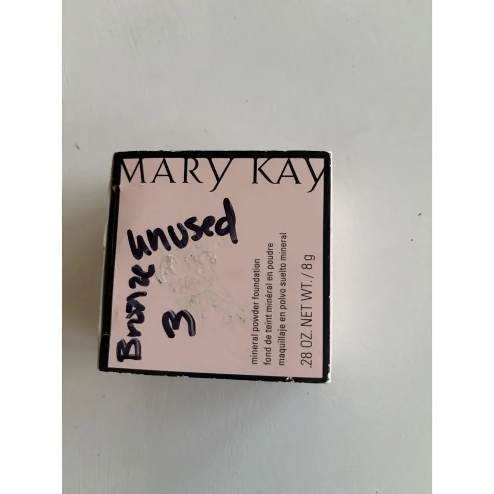 MARY KAY Mineral Powder Foundation BRONZE 3 Discontinued New Full Size